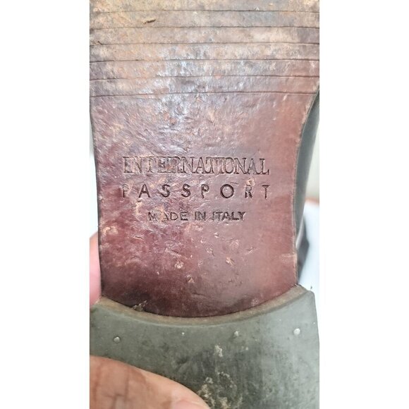 International Passport men's  Black Leather Slip-On Loafers With Tassel Detail S - Picture 9 of 13